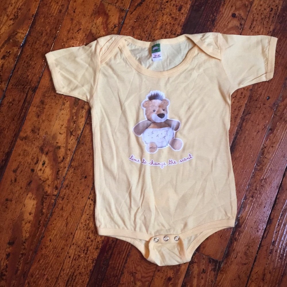 🤩 4/$25 Scentsy Buddy Onesie!